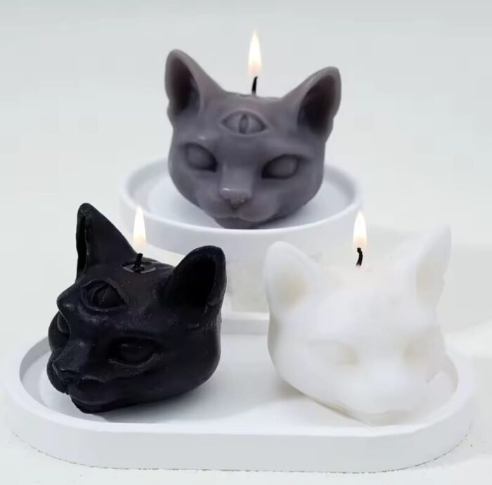 Pharaoh cat head moldPharaoh cat head mold - Image 1